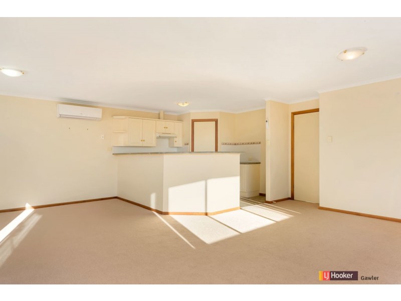 4 Selway Place, Evanston Park SA 5116