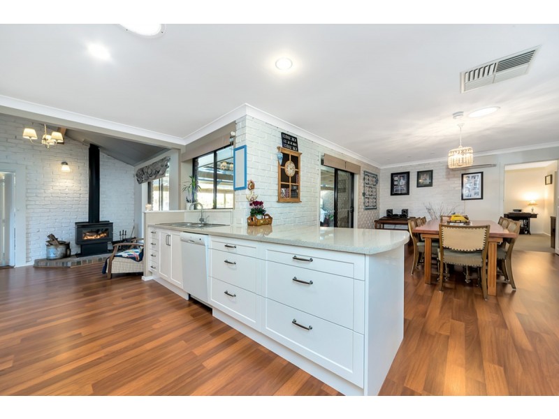 10 Lord Lynedoch Street, Lyndoch SA 5351