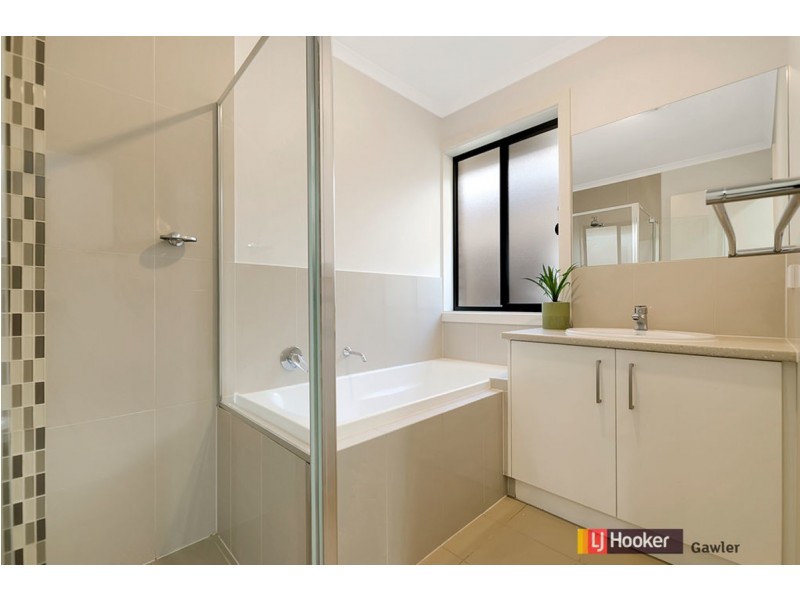 25D Greening Drive, Evanston Park SA 5116