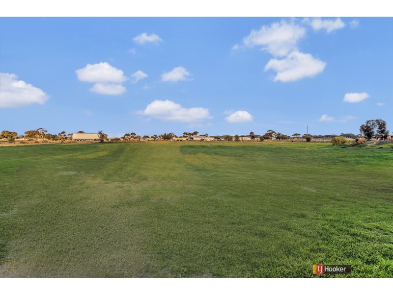 21 Buckland Park Road, Two Wells SA 5501