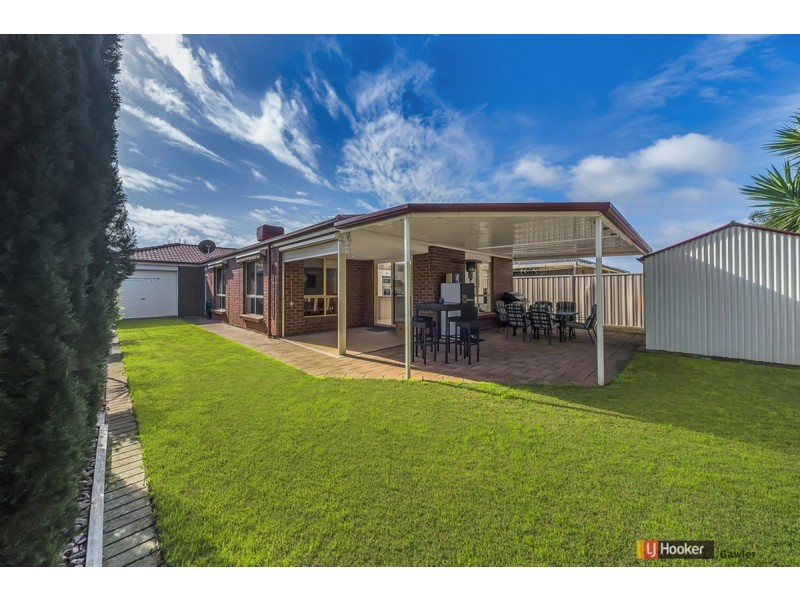 27 McGonigal Drive, Willaston SA 5118