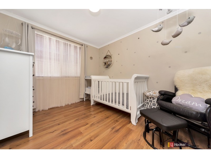 27 McGonigal Drive, Willaston SA 5118