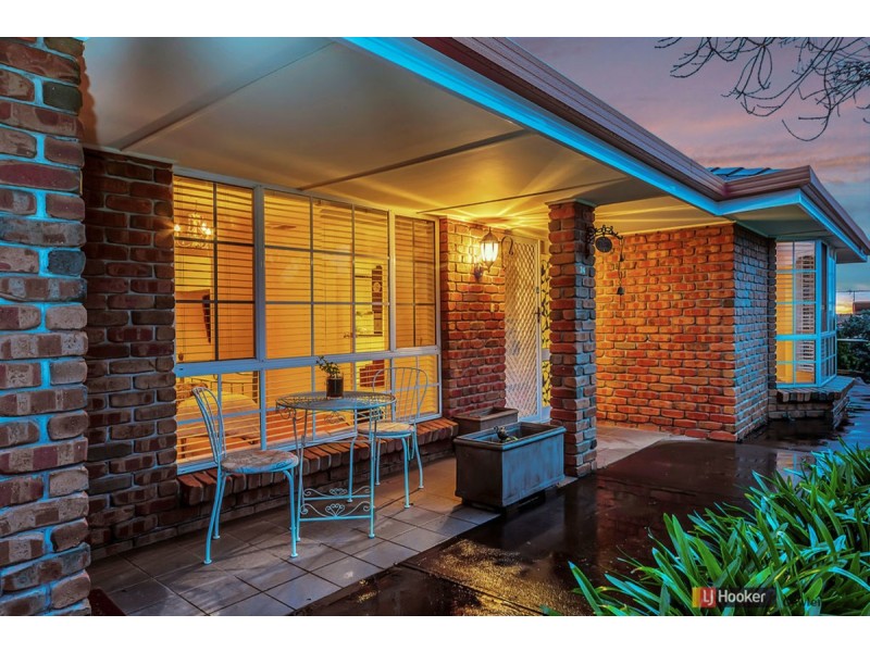 24 Rosebank Crescent, Hillbank SA 5112