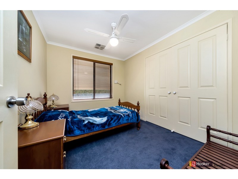 17 Toner Crescent, Evanston Park SA 5116