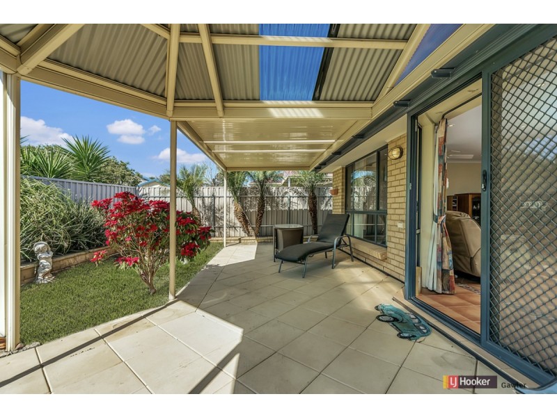 17 Toner Crescent, Evanston Park SA 5116