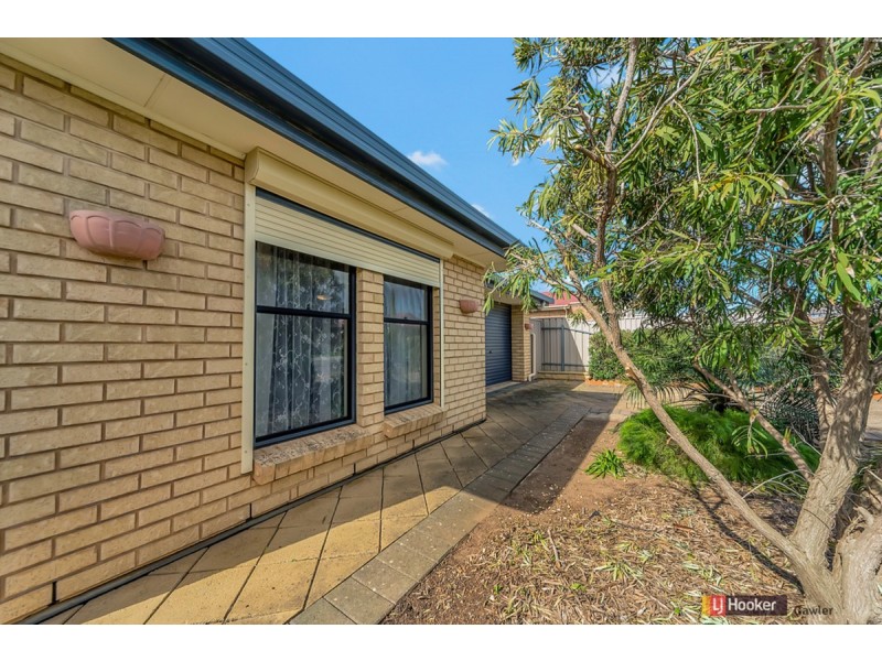 17 Toner Crescent, Evanston Park SA 5116