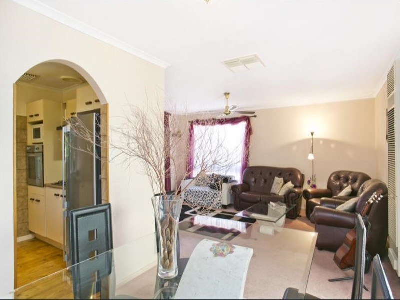 12 McEwin Avenue, Redwood Park SA 5097