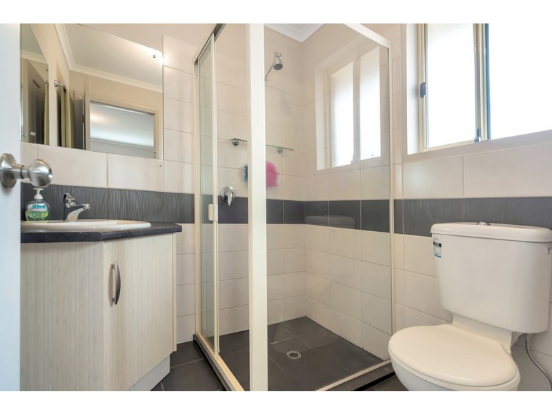 12 Bleby Court, Reid SA 5118