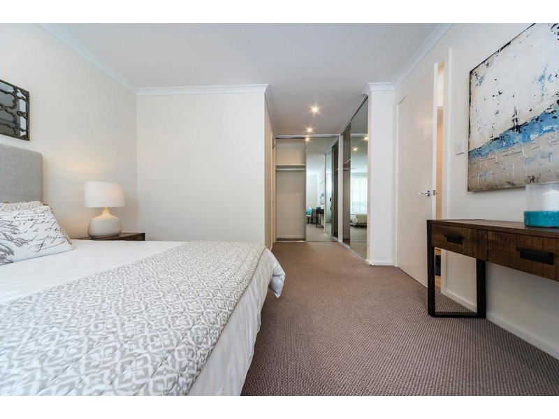 16 Isaacs Way, Evanston South SA 5116