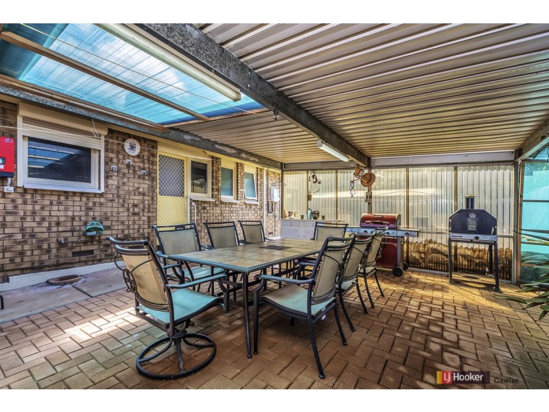 8 Jones Crescent, Elizabeth East SA 5112