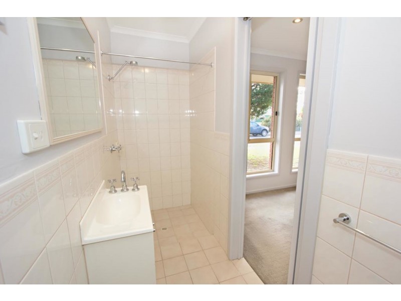 2A Barker Street, Willaston SA 5118