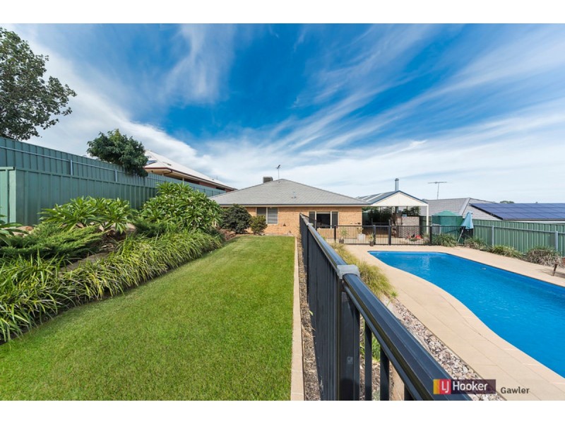 11 Selway Place, Evanston Park SA 5116