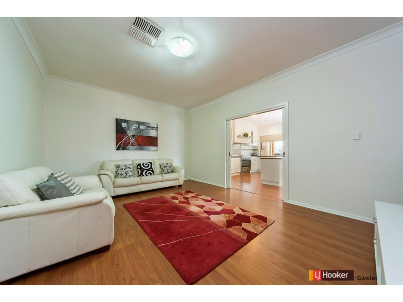 11 Selway Place, Evanston Park SA 5116