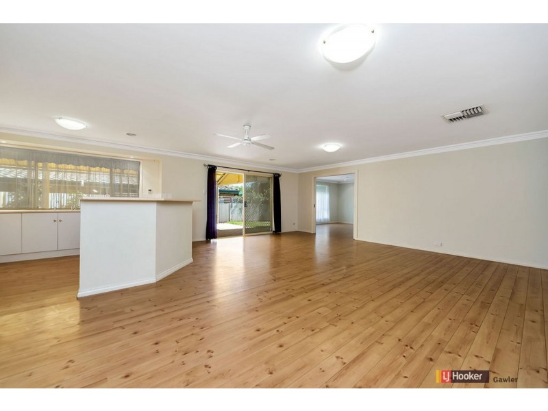 31 Clark Road, Evanston Gardens SA 5116