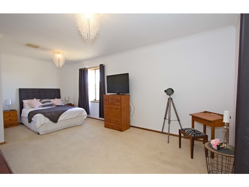 3 Caitlin Court, Angle Vale SA 5117