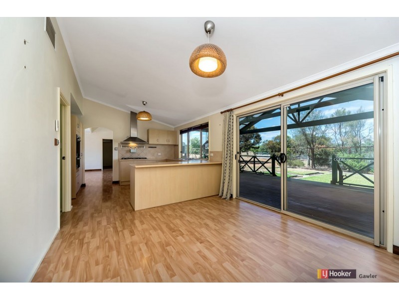 6 Rose Drive, Roseworthy SA 5371