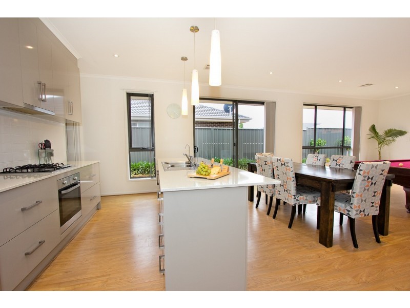 16 Andreas Avenue, Evanston Gardens SA 5116