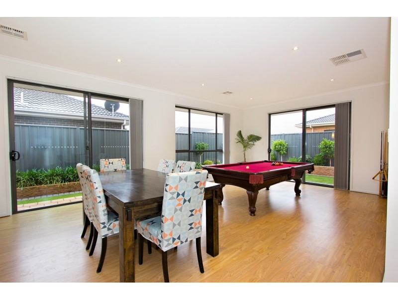 16 Andreas Avenue, Evanston Gardens SA 5116