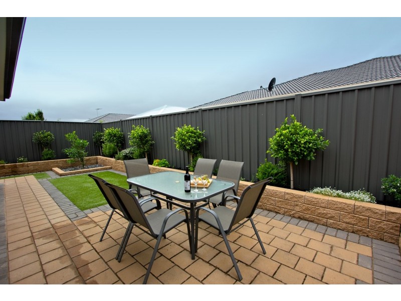 16 Andreas Avenue, Evanston Gardens SA 5116