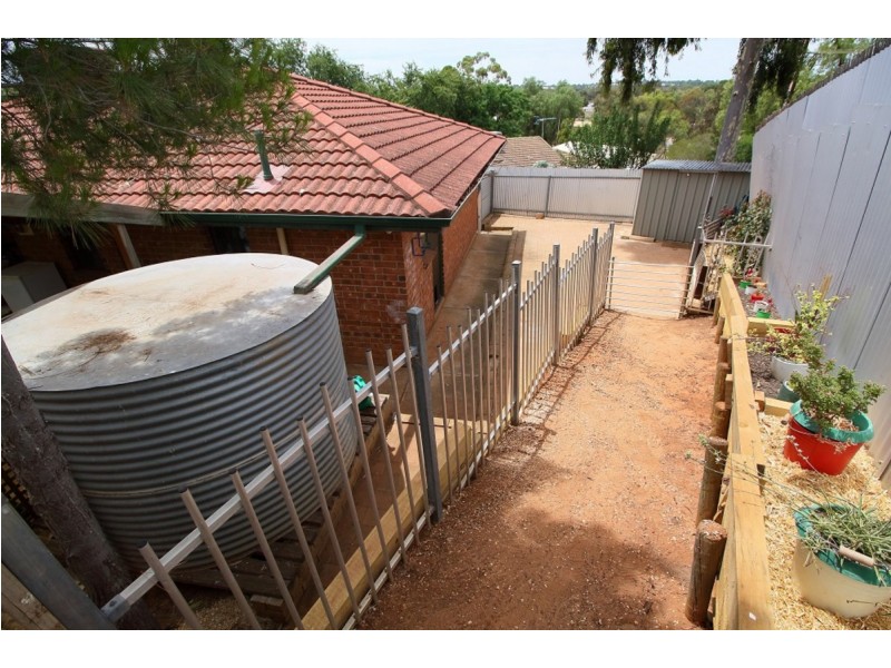 2 Woodall Court, Willaston SA 5118