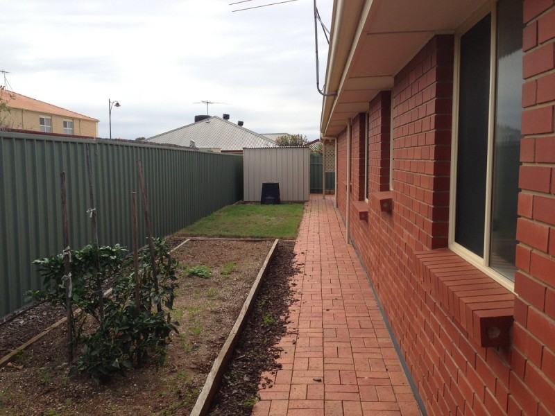 4 Oaklands Circuit, Hewett SA 5118
