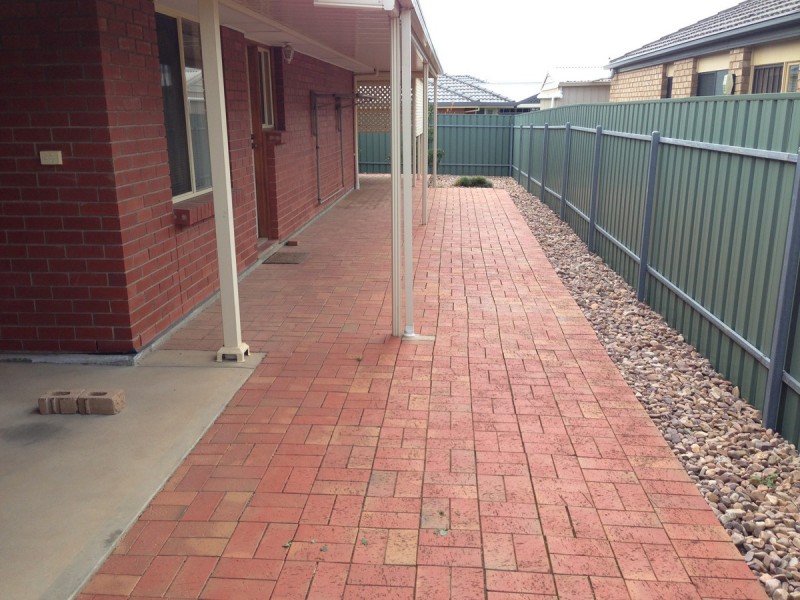 4 Oaklands Circuit, Hewett SA 5118