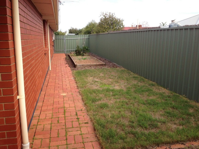 4 Oaklands Circuit, Hewett SA 5118