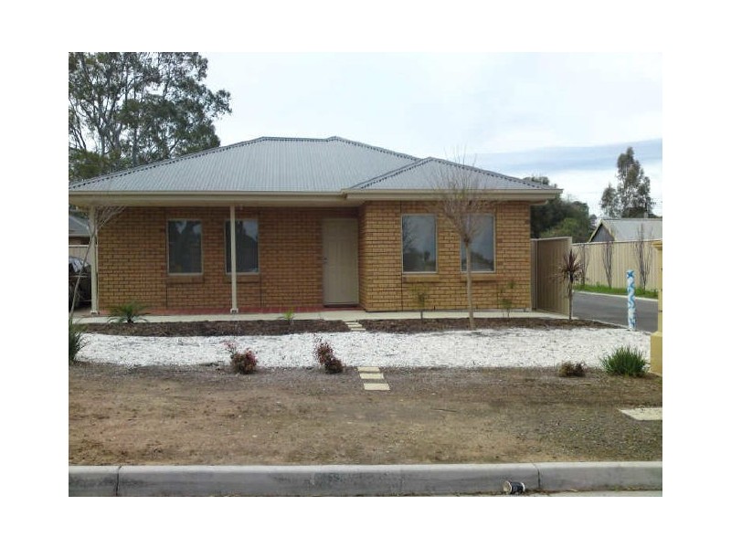 2/18 Brown Street, Willaston SA 5118