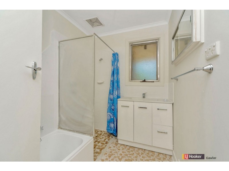 5 Gum Crescent, Gawler West SA 5118