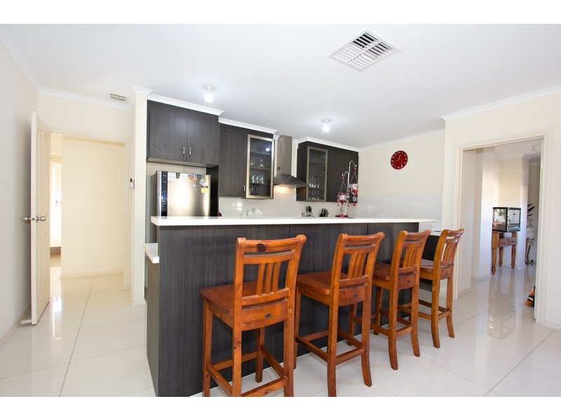 9 Crown Court, Munno Para West SA 5115