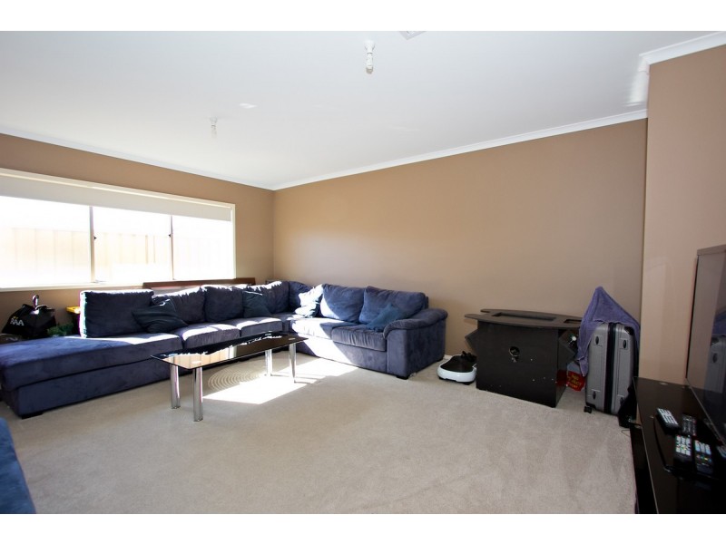 9 Crown Court, Munno Para West SA 5115