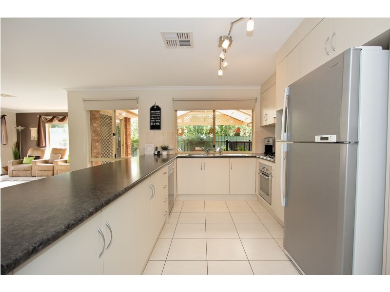 11 Teal Court, Hewett SA 5118