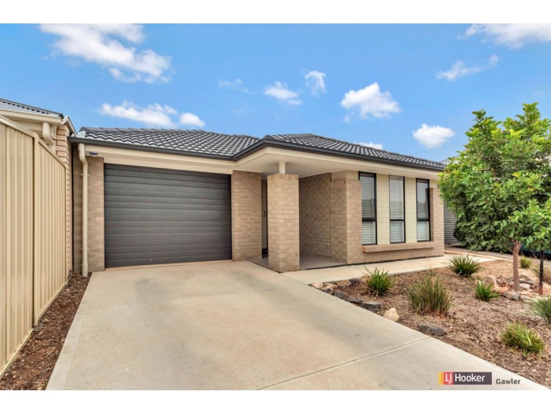 10 Biarritz Street, Munno Para West SA 5115