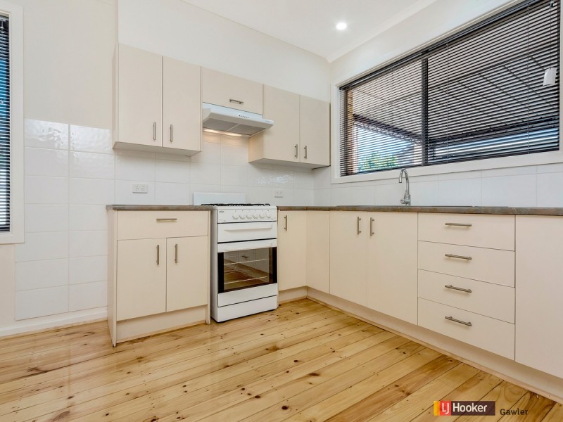 17 Liverpool Crescent, Salisbury East SA 5109