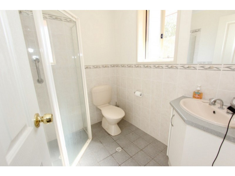 Unit/1E Young Terrace, Evanston Gardens SA 5116