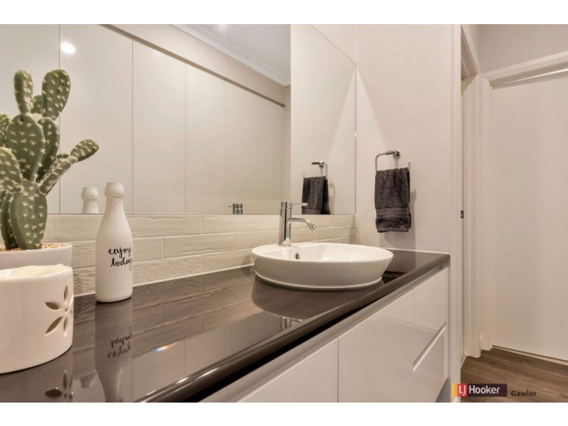 5 McDougall Court, Gawler East SA 5118