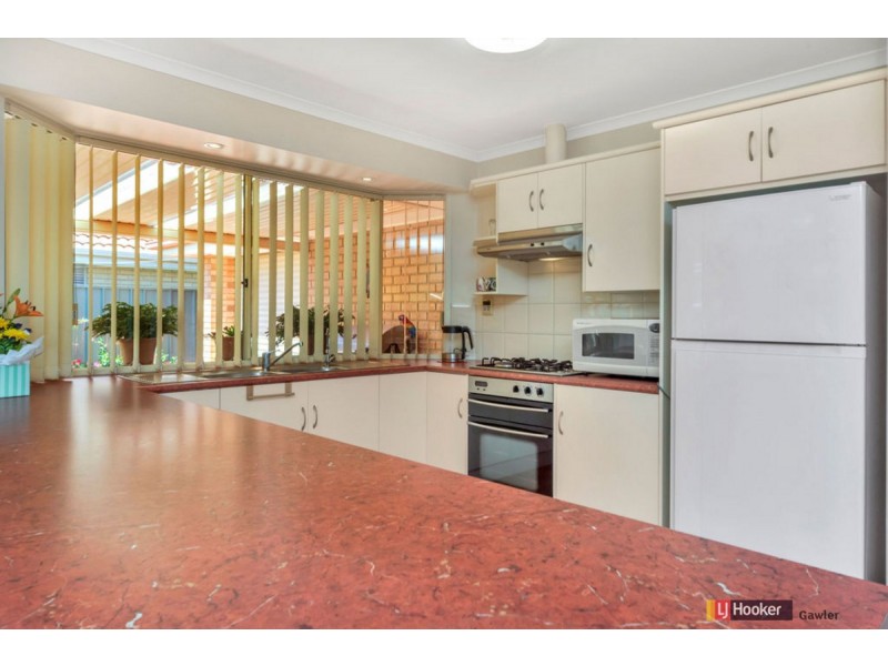 8 Coleman Parade, Evanston Park SA 5116