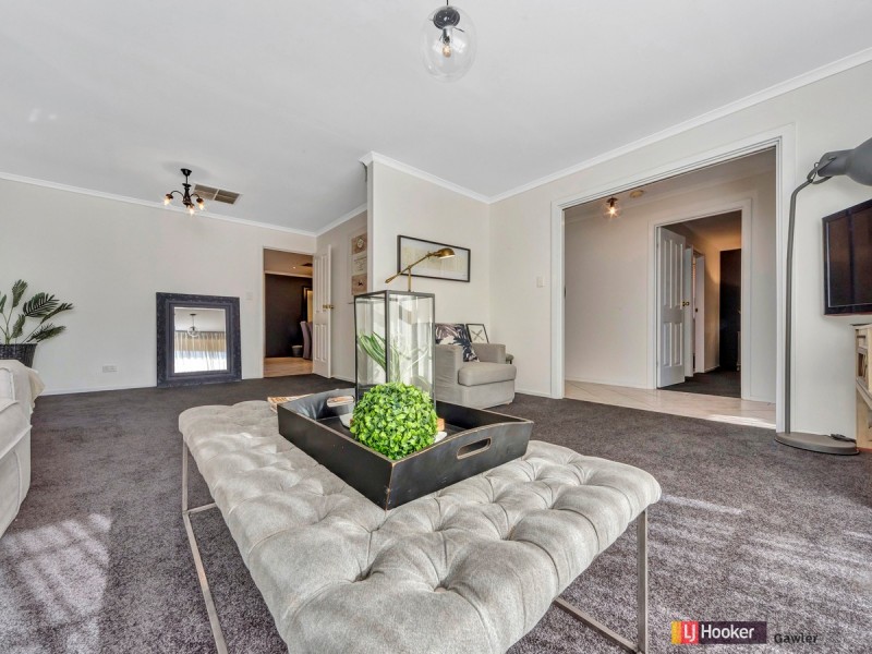 49 Trinity Drive, Evanston Park SA 5116