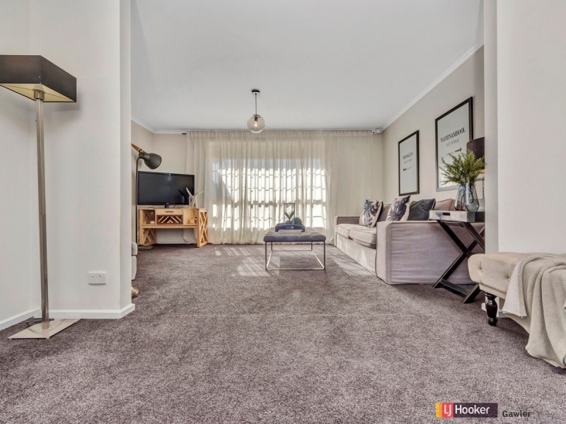 49 Trinity Drive, Evanston Park SA 5116