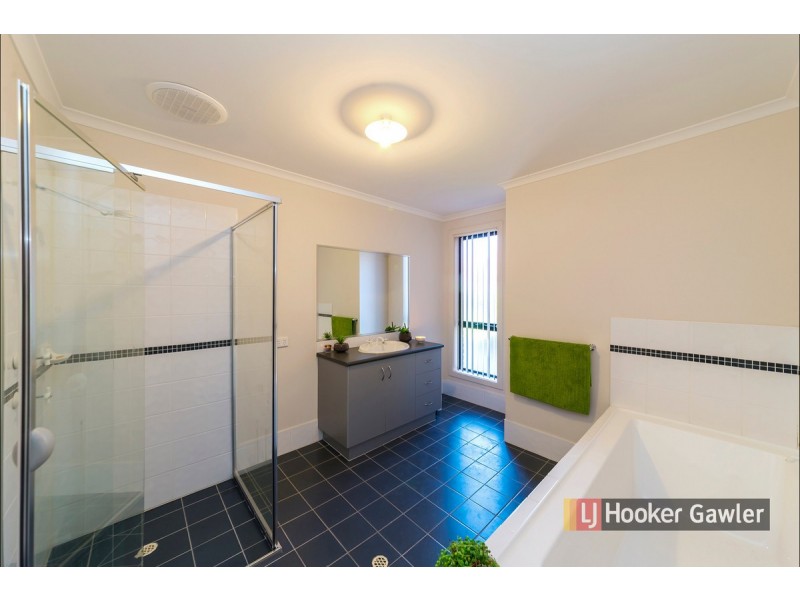 4 Stringy Bark Court, Munno Para West SA 5115