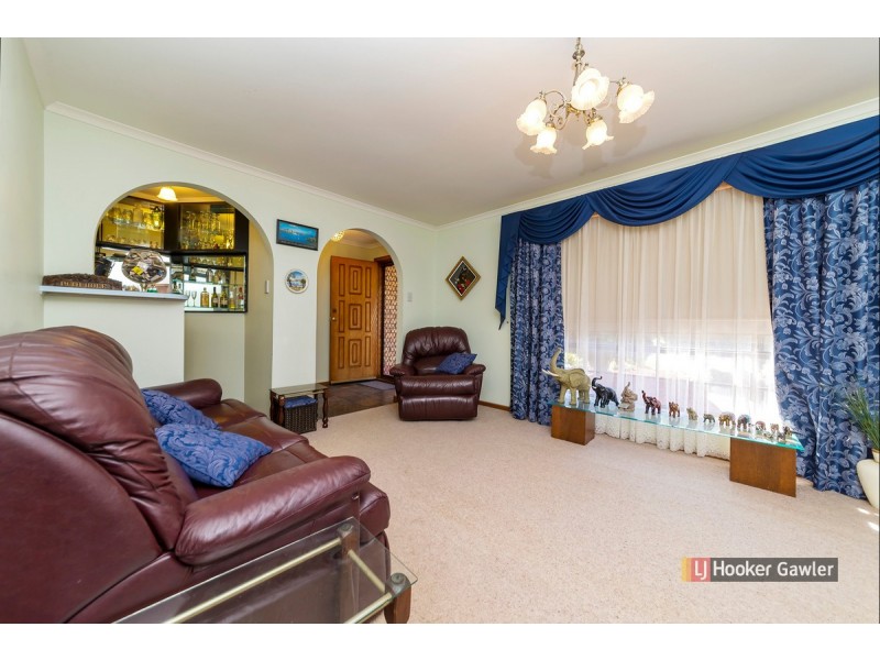 2 Cawston Court, Gulfview Heights SA 5096