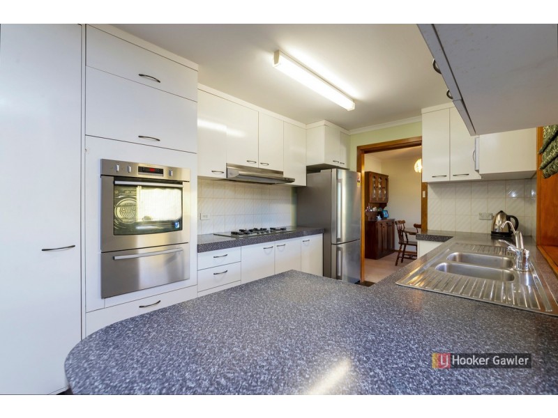 2 Cawston Court, Gulfview Heights SA 5096