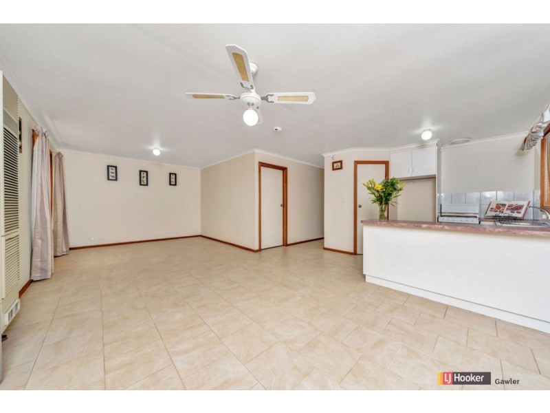 27 McVann Avenue, Paralowie SA 5108