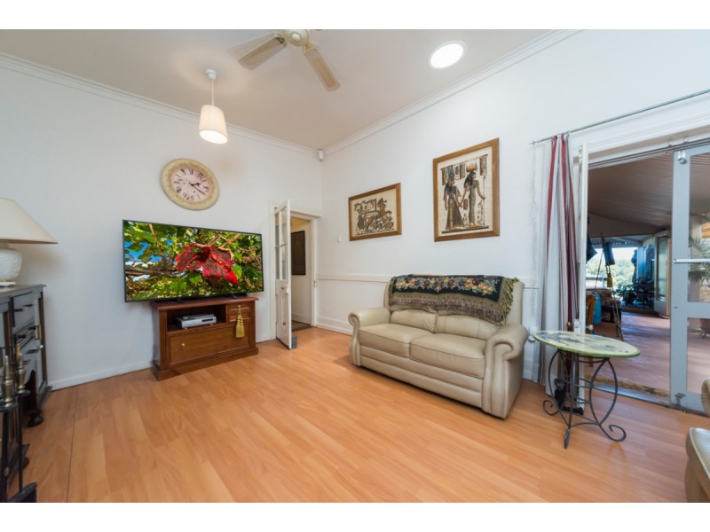 28 Burrows Street, Willaston SA 5118