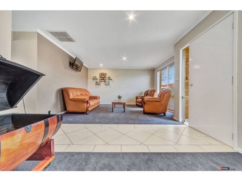 13 Gleeson Grove, Evanston Park SA 5116