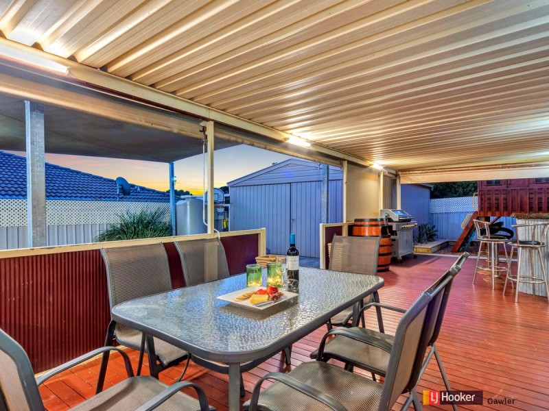 13 Gleeson Grove, Evanston Park SA 5116