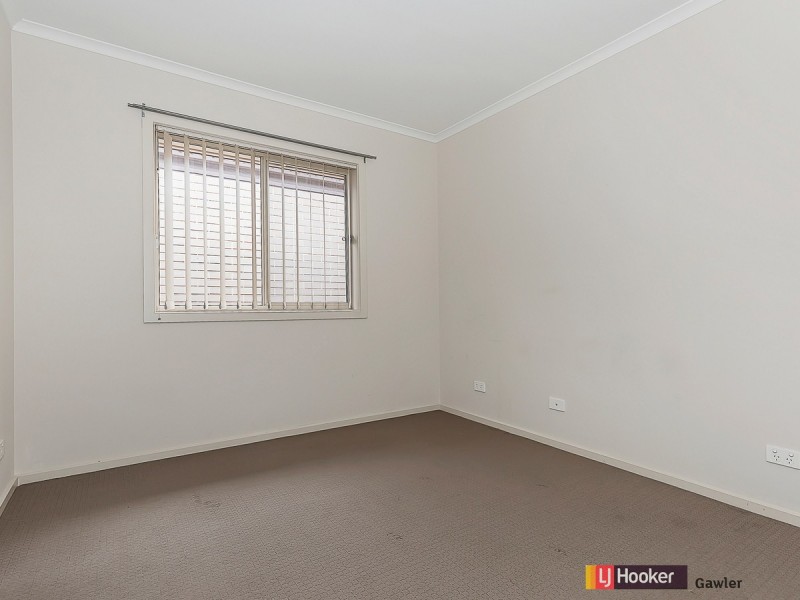 8 Andreas Avenue, Evanston Gardens SA 5116