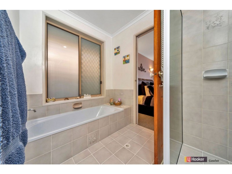 14 Priory Road, Gulfview Heights SA 5096