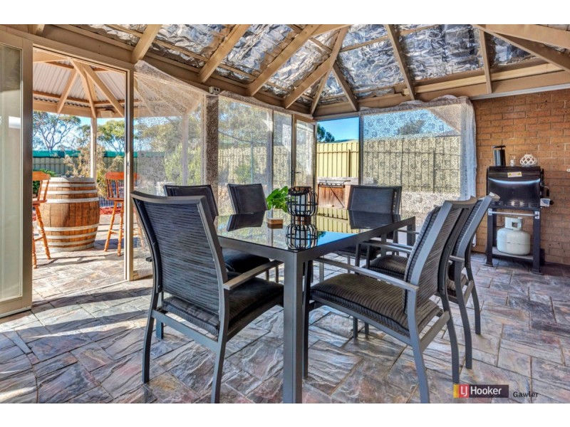 14 Priory Road, Gulfview Heights SA 5096