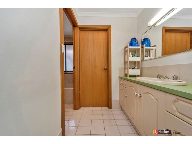 27 Rau Avenue, Evanston SA 5116